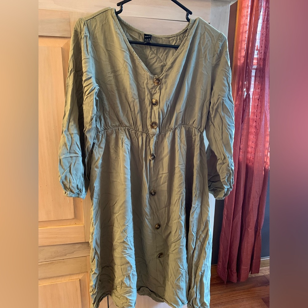 Ladies sage green dress by Sheen L